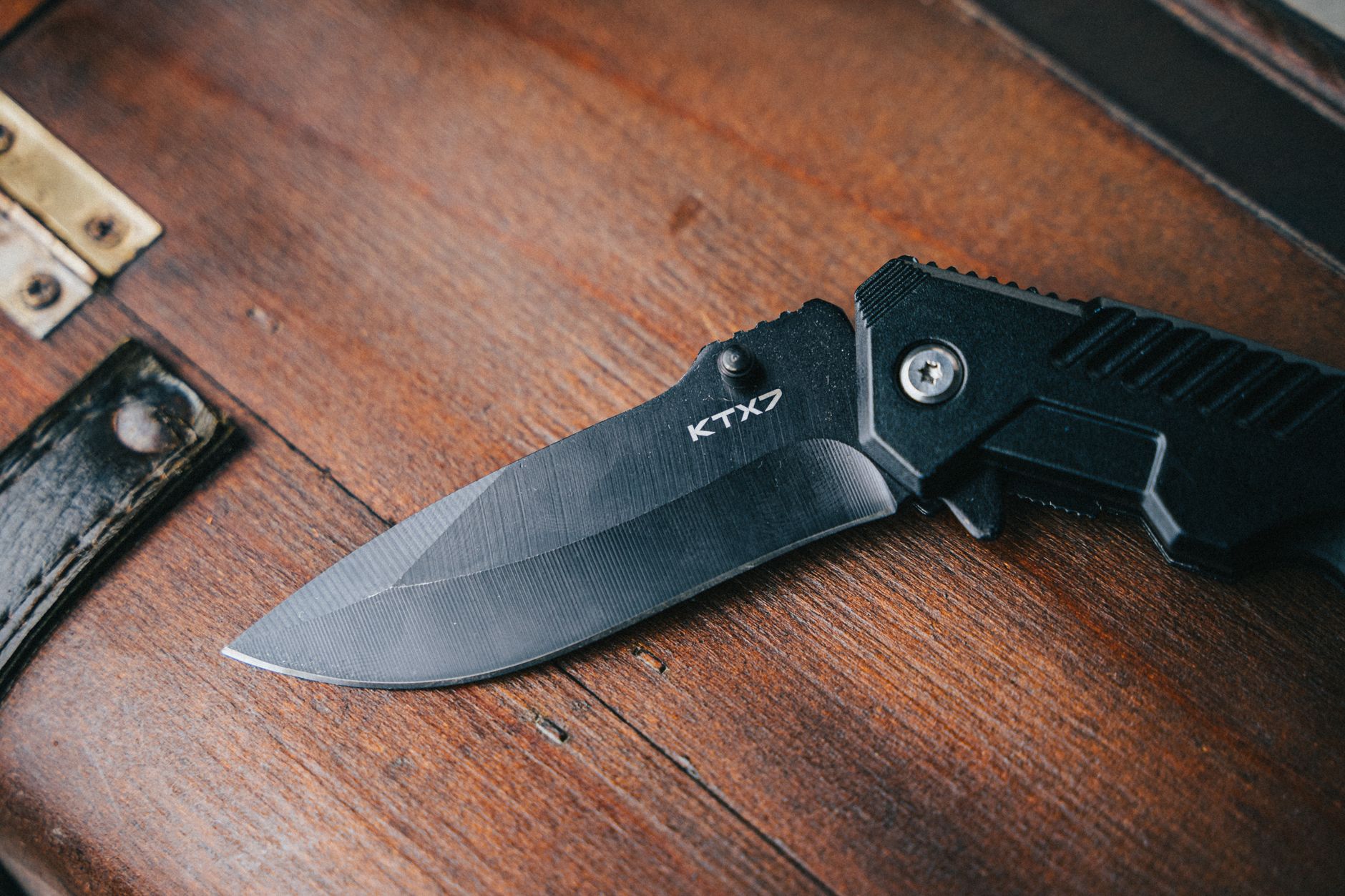black swiss knife