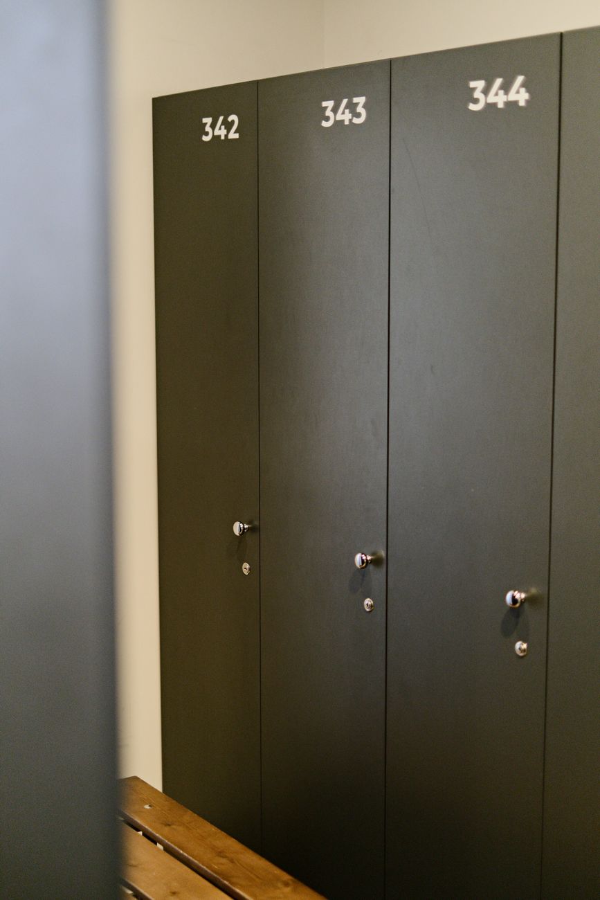 picture of a locker room